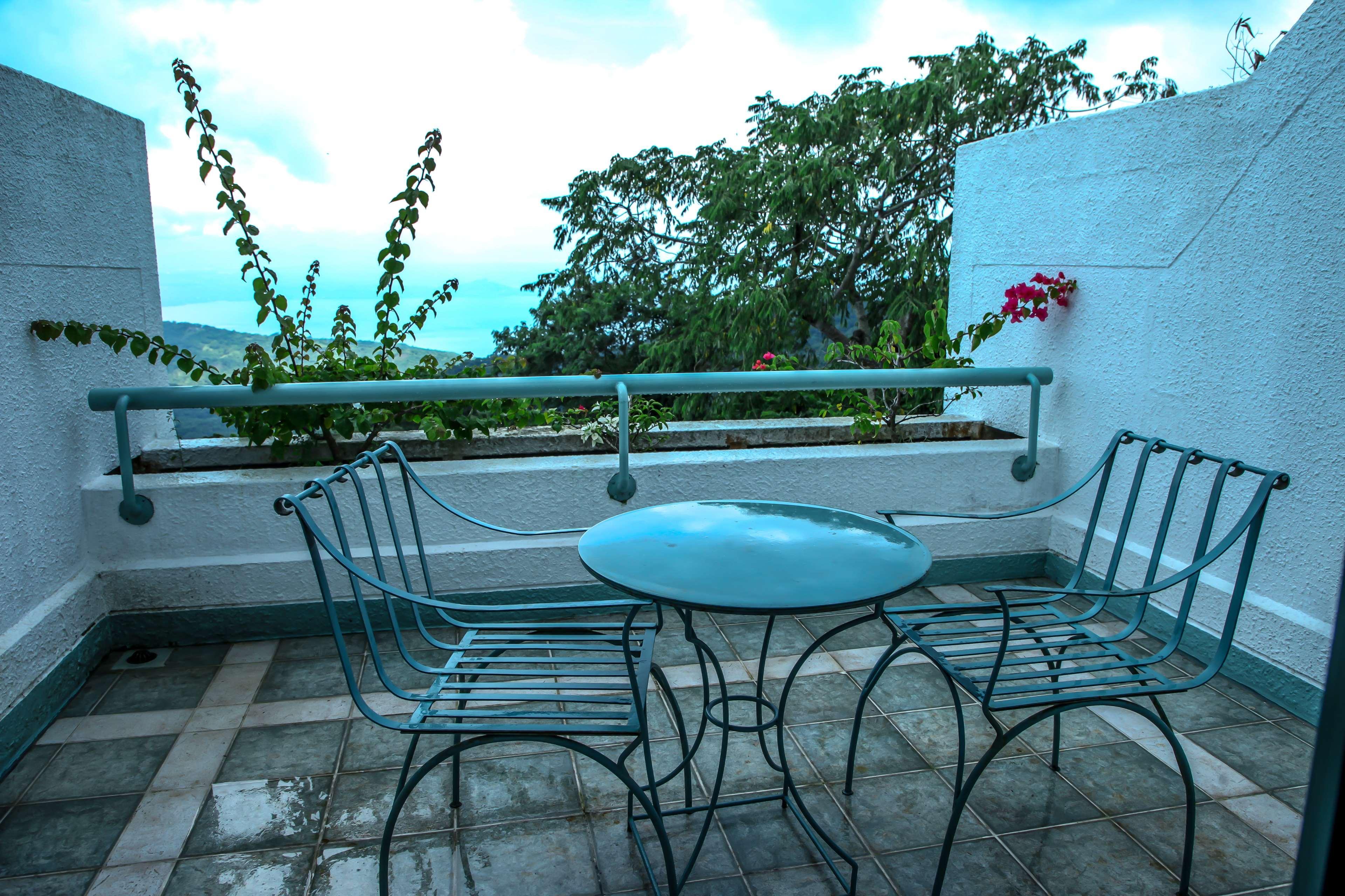 Days Hotel Tagaytay Tagaytay City Екстериор снимка